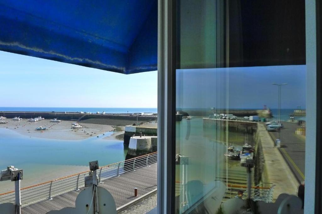 Hôtel de la Marine Port-en-Bessin-Huppain Exterior foto